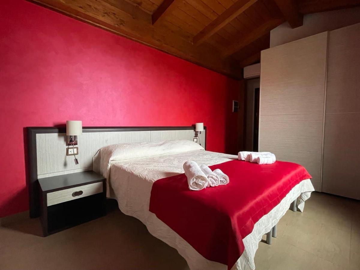 Il Belvedere Guest House Scalea Eksteriør bilde